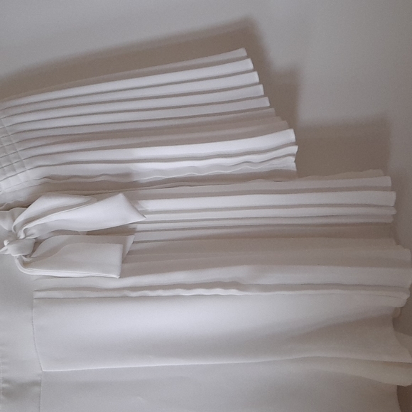 SEED HERITAGE White Pleat Detail Bell Sleeve Romper Onesie Playsuit NWT RRP$170 - Picture 7 of 9